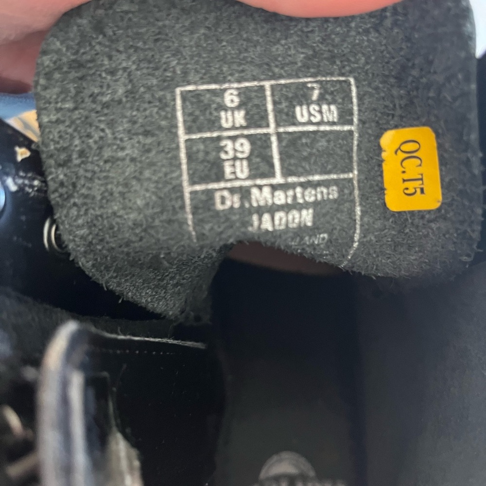 Dr. Martens Jadon platform Boots - Picture 4 of 5